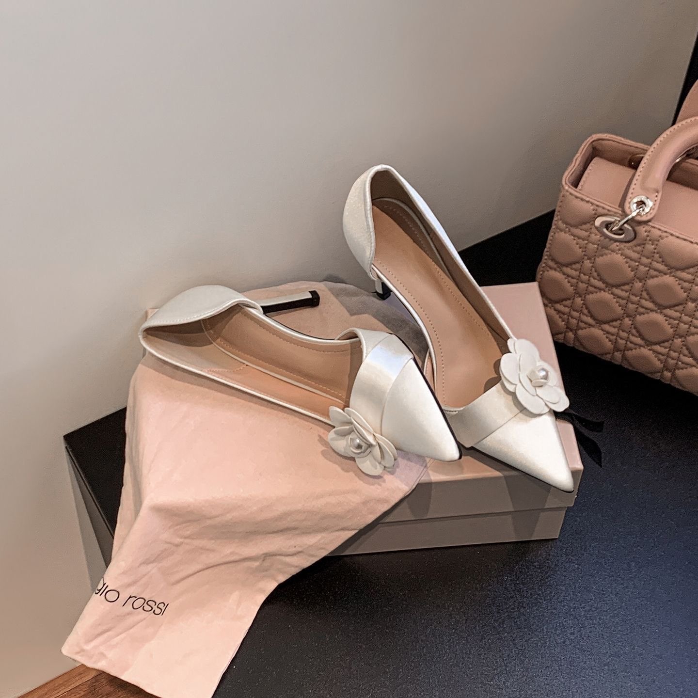 Satin Pointed Stiletto Pumps W - Women Formal Wear Heels 评论和价格
