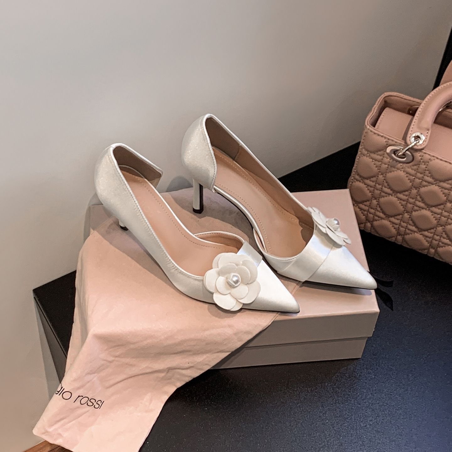 Satin Pointed Stiletto Pumps W - Women Formal Wear Heels 评论和价格