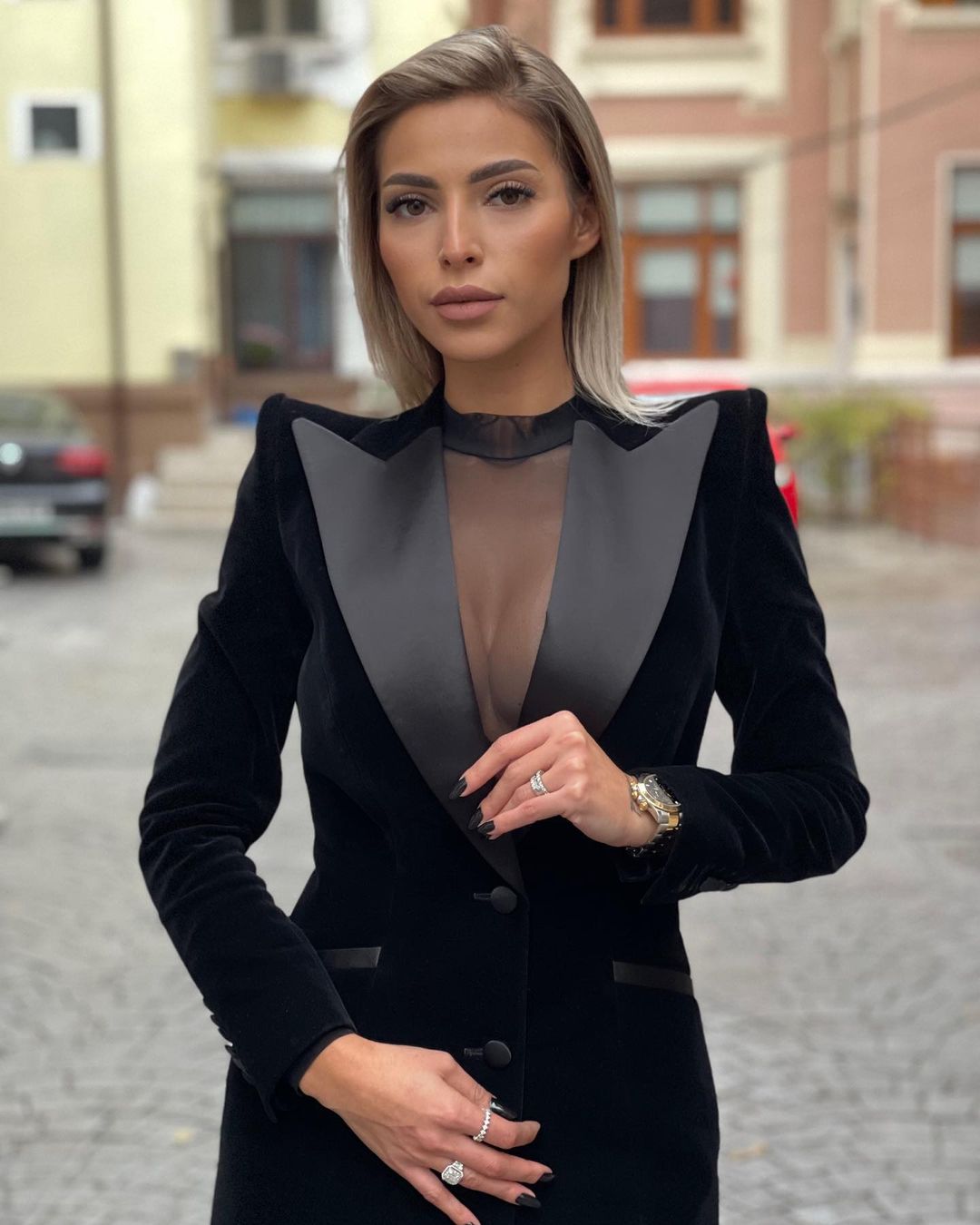 Customized Cool Black 1 Pieces - Women Formal Wear With Black Blazer 评论和价格